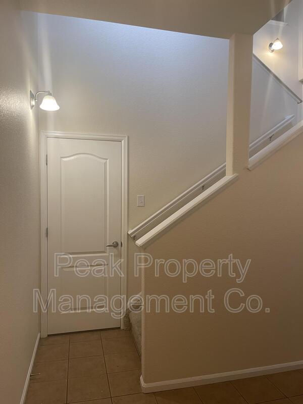 Building Photo - Precision Dr, 3903 Unit F