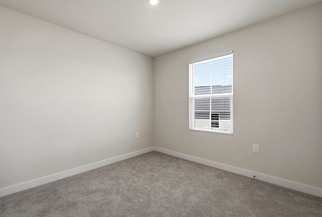 Building Photo - 75 Clove Hitch Ln