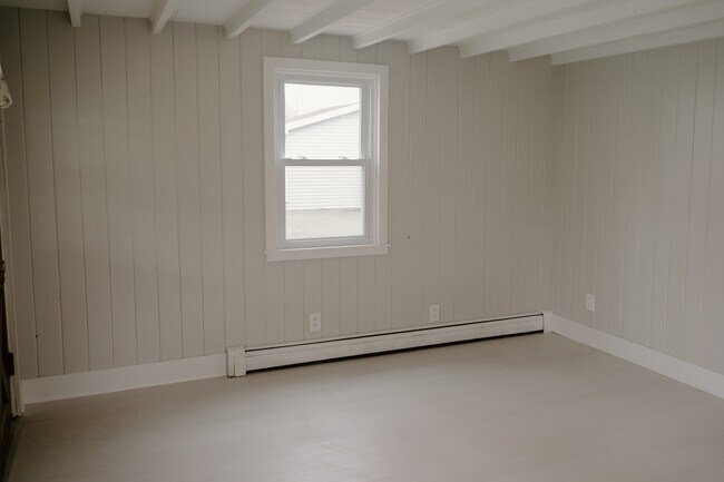 Building Photo - 354 Terrace Blvd