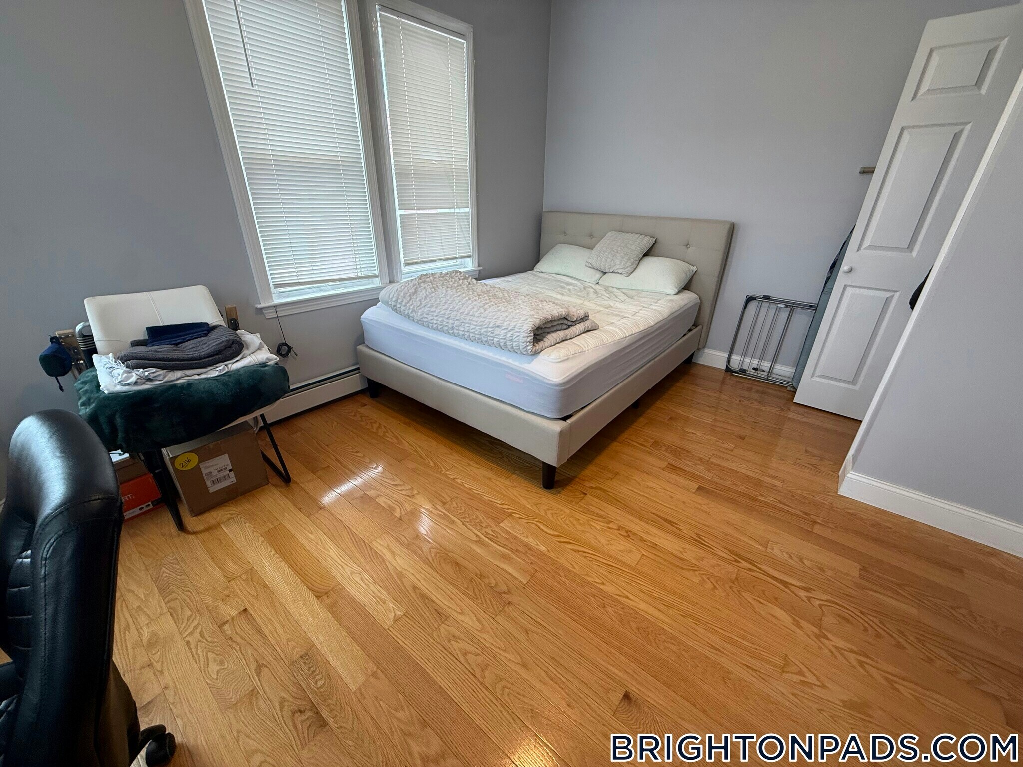 Building Photo - 29 Waverly St