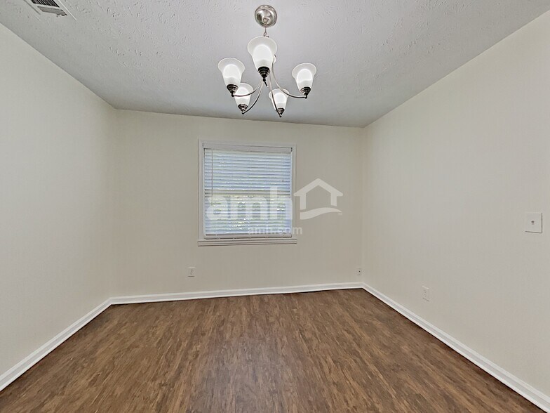 Building Photo - 505 Allens Landing Ct