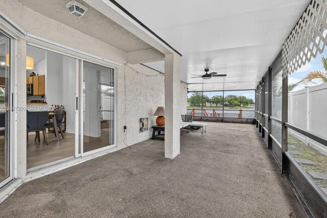 Building Photo - 11804 NW 13th St