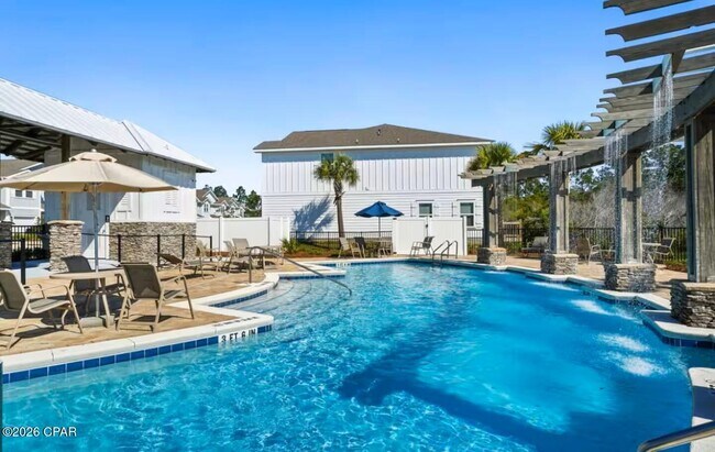 Building Photo - 7574 Shadow Lake Dr