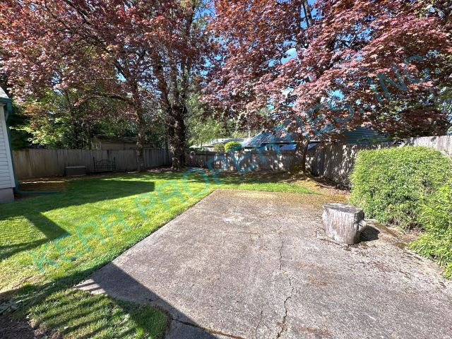 Building Photo - FREE RENT! Charming 3-Bedroom Haven with 2 Baths in Gresham – 1308 Sq. Ft. of Comfort!
