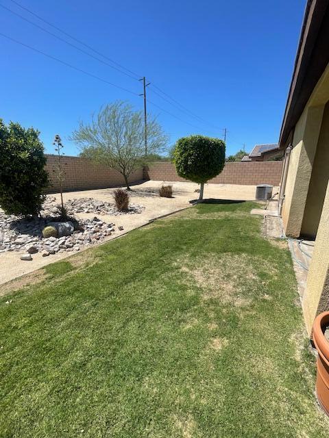 Building Photo - 73629 Vermeer Way