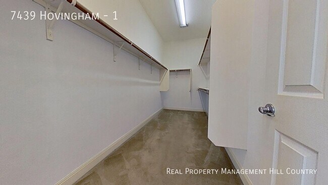 Building Photo - 7439 Hovingham-1