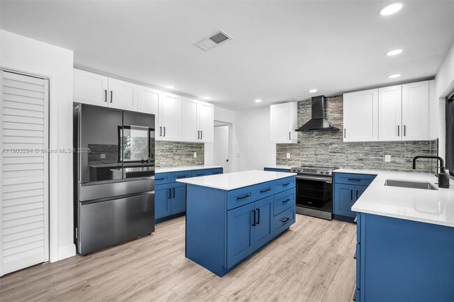 Building Photo - 11476 Sundance Ln