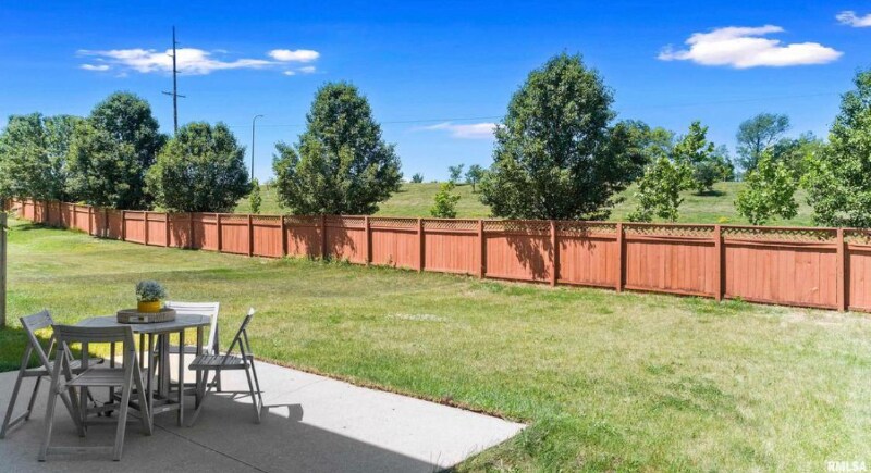 Building Photo - 10013 Brompton Ct