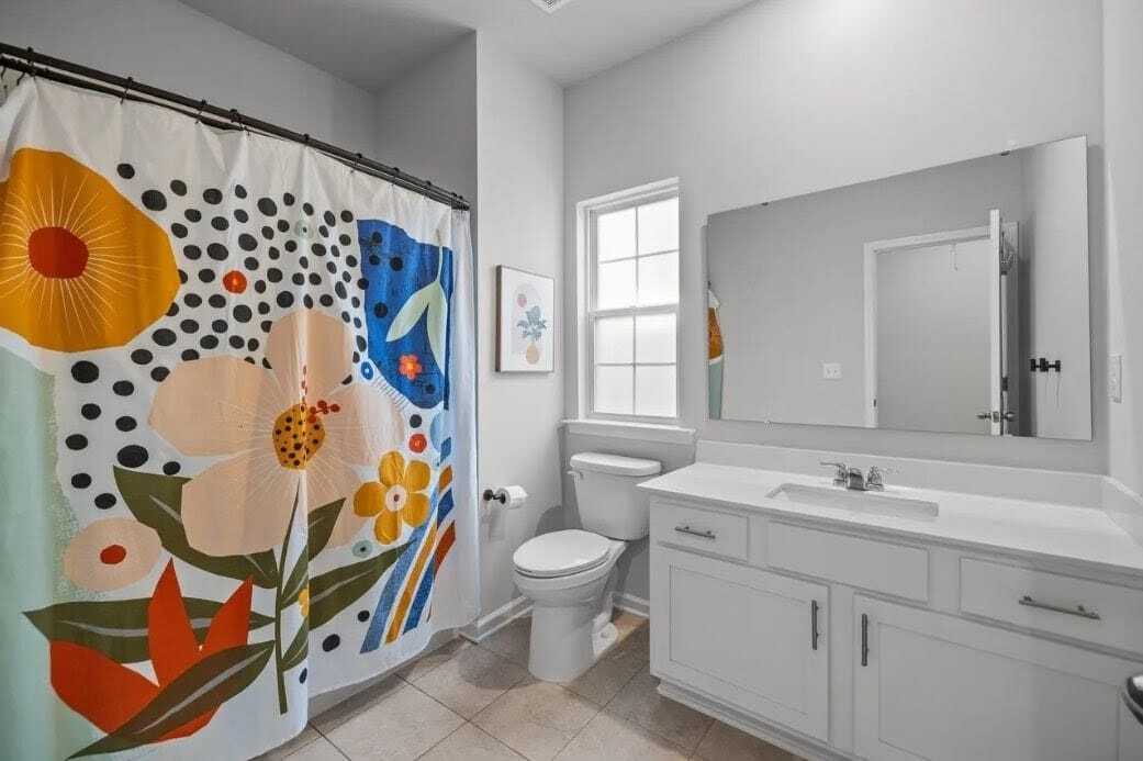 Second Bath - 7718 Nelson Rd