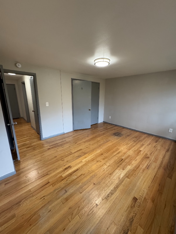 Building Photo - 4746.5 22nd Ave NE