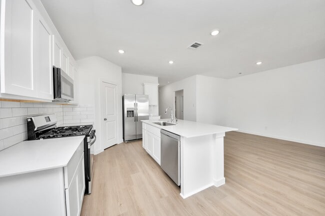 Building Photo - 1238 Sandy Shore Ln