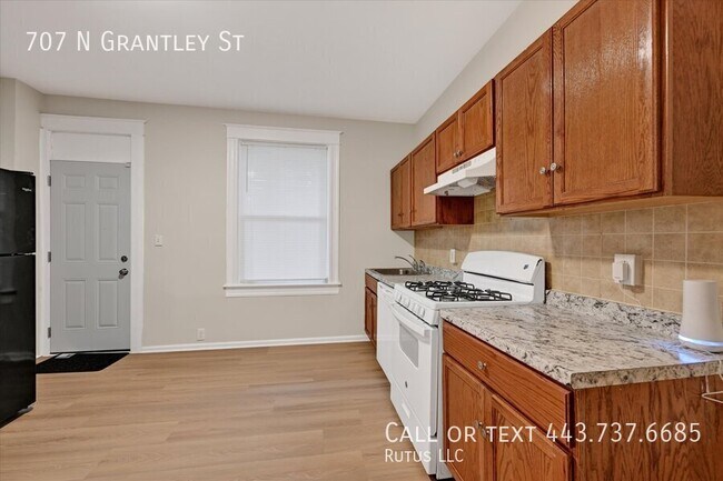 Primary Photo - 707 N Grantley St