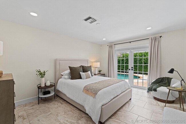 Building Photo - 1401 Hummingbird Dr