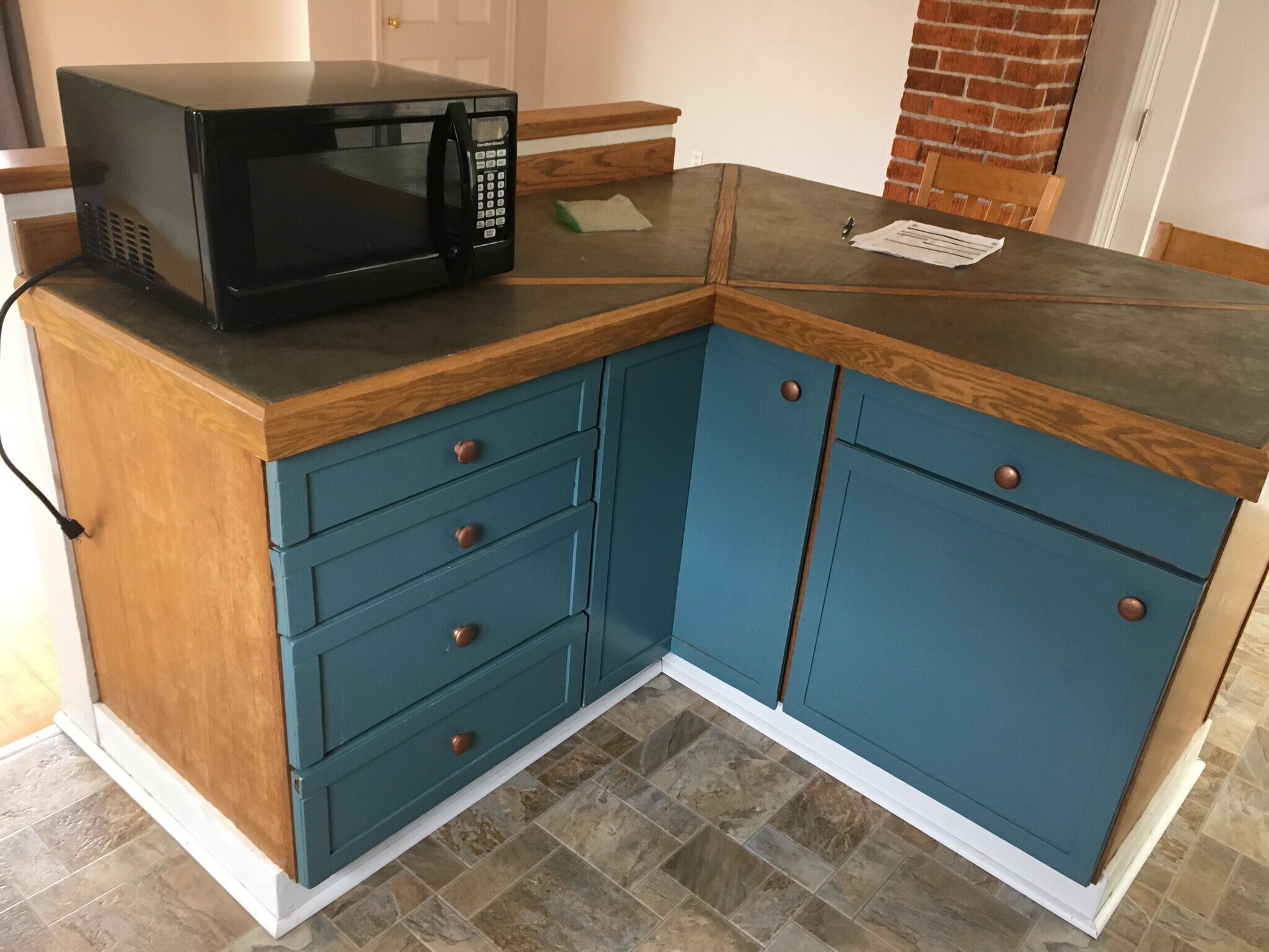 Building Photo - 98 W 29th Ave