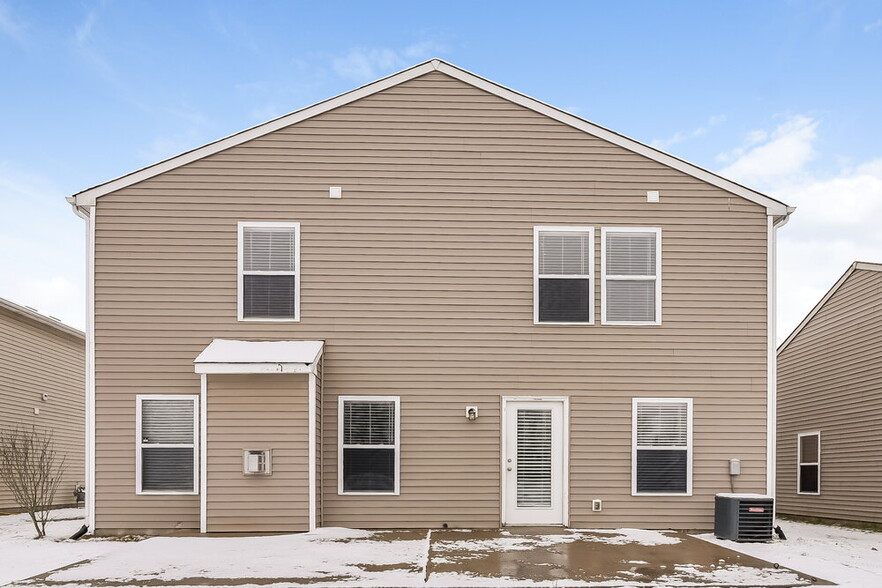 Building Photo - 7763 Amadeus Dr