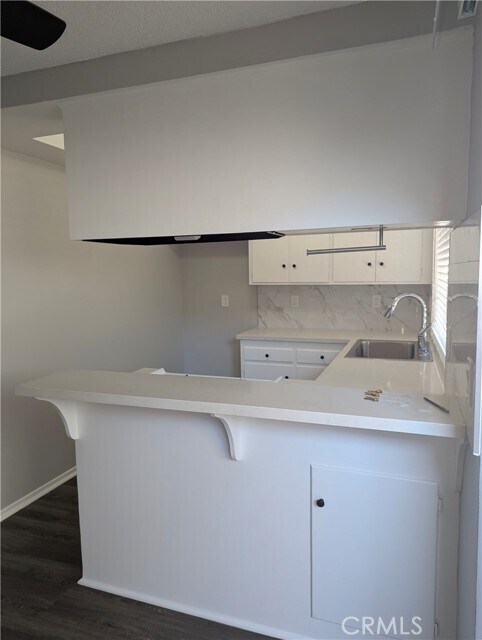 Building Photo - 17031 Pinehurst Ln