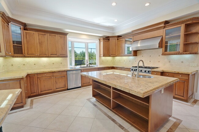 Building Photo - 2784 Deep Canyon Dr