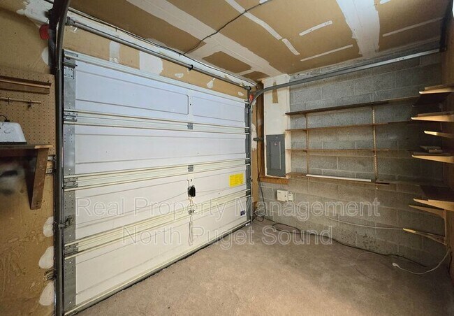 Building Photo - 9033 244th St SW