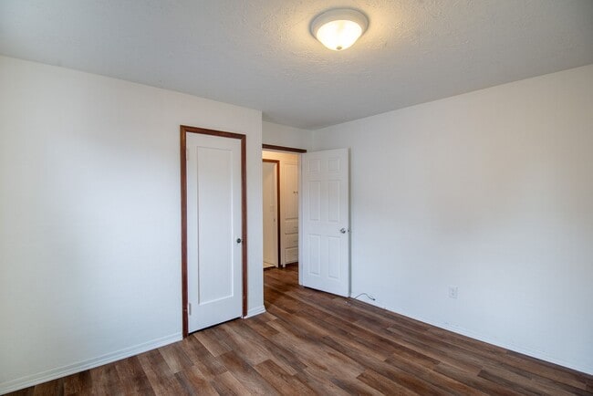 Building Photo - Single-level Home Near Salem's revitalized downtown