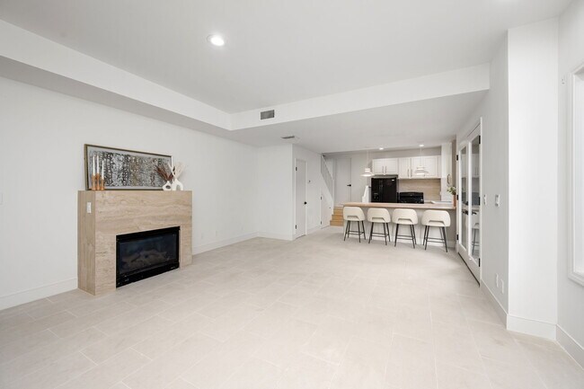 Travertine electric fireplace - 518 Euclid St