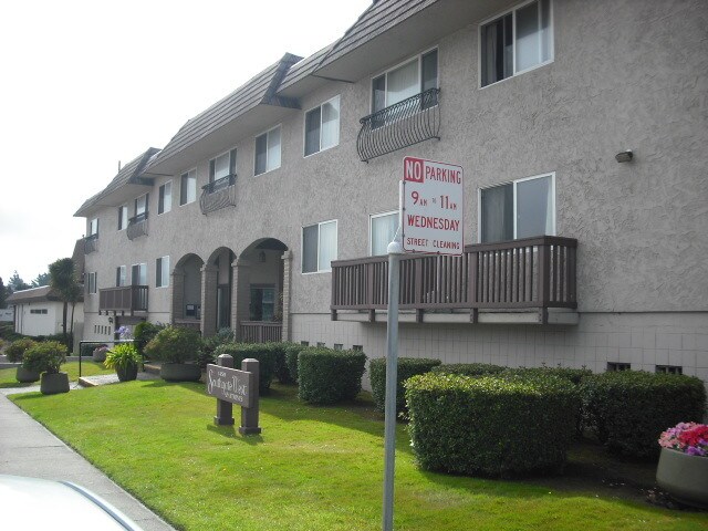 Primary Photo - 1450 Southgate Ave