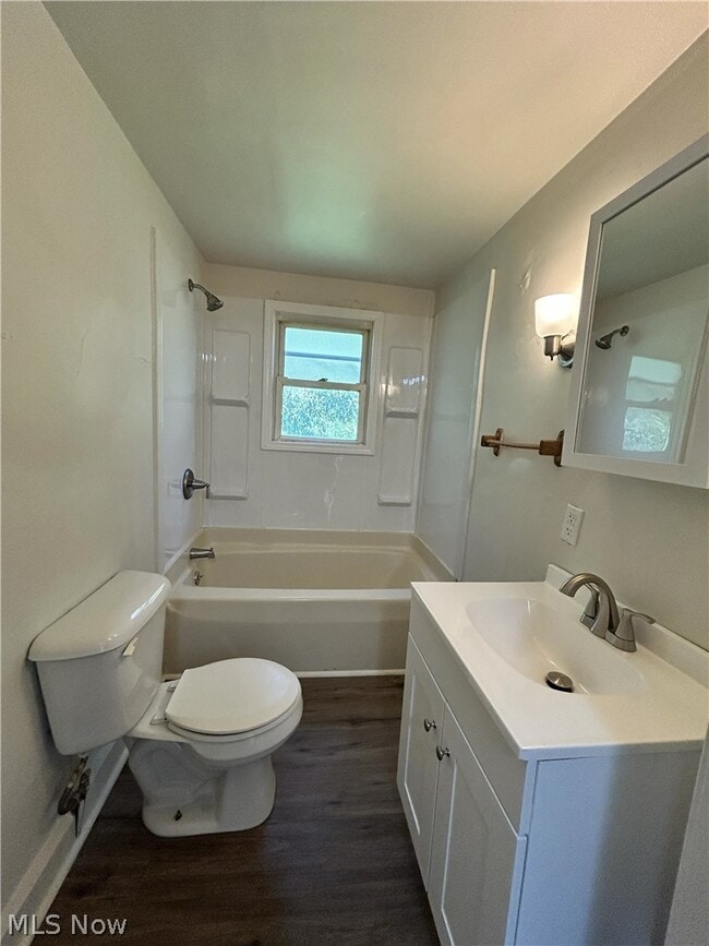 Building Photo - 3113 Elm St