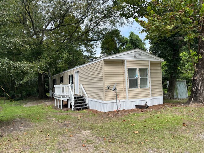 Primary Photo - Colony Oaks Homes