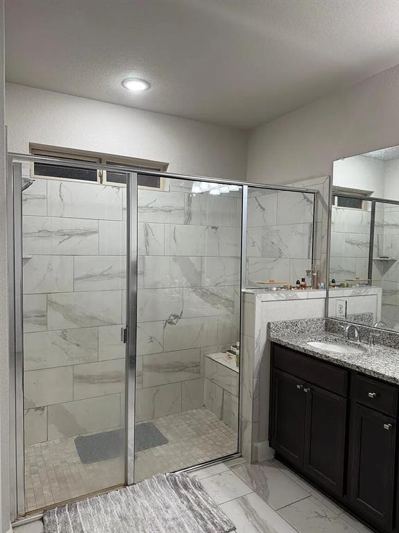 Building Photo - 2637 Enza Dr