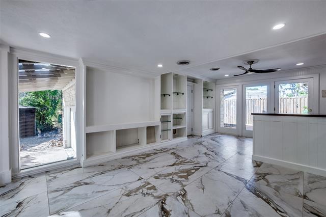 Building Photo - 2129 Elmwood Blvd