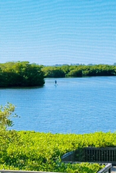 people kayaking - 1510 Pelican Point Dr