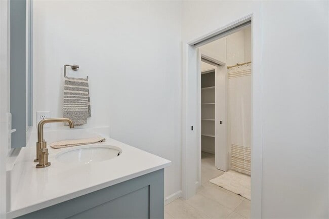 Building Photo - 18817 Selah Wy