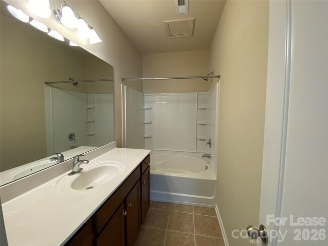 Building Photo - 9537 Longstone Ln