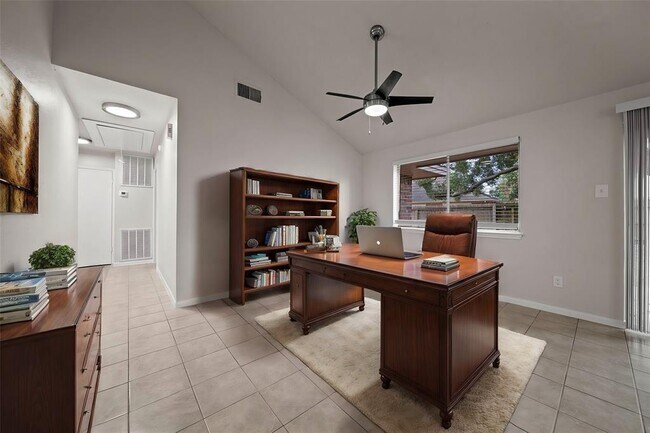 Building Photo - 22123 Birch Valley Dr