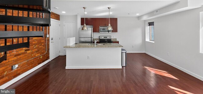 Building Photo - 5405 9th St NW