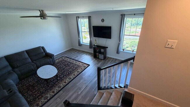 Building Photo - 5803 Garden Walk Dr