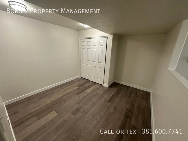 Building Photo - 8625 S Spartan Dr