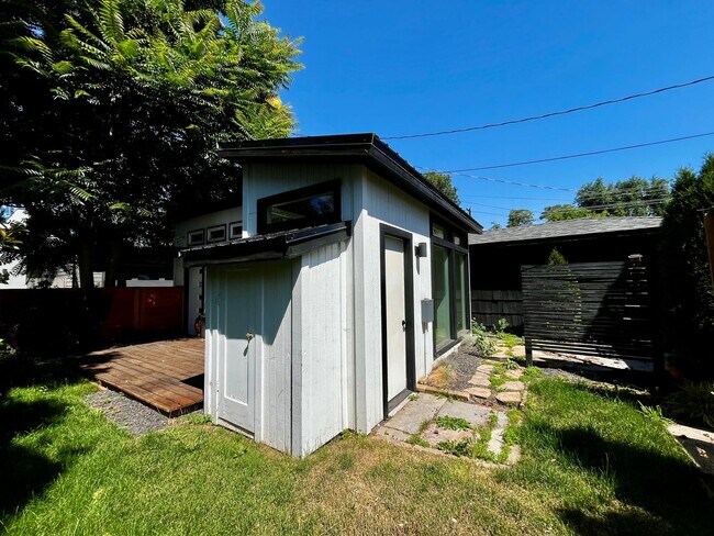 Building Photo - Modern Private Studio with Loft, Patio & Off-Street Parking