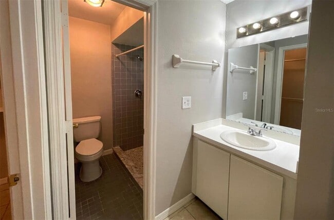 Building Photo - 305 Mormanno Way