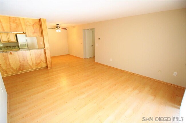 Building Photo - 6780 Friars Rd