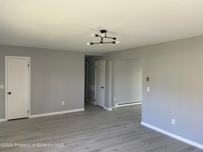 Building Photo - 149 Schlittler Rd