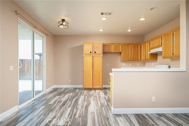 Building Photo - 12833 Biscayne Ave