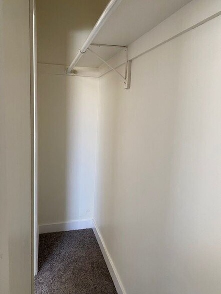 Interior Photo - 2110 W El Segundo Blvd.