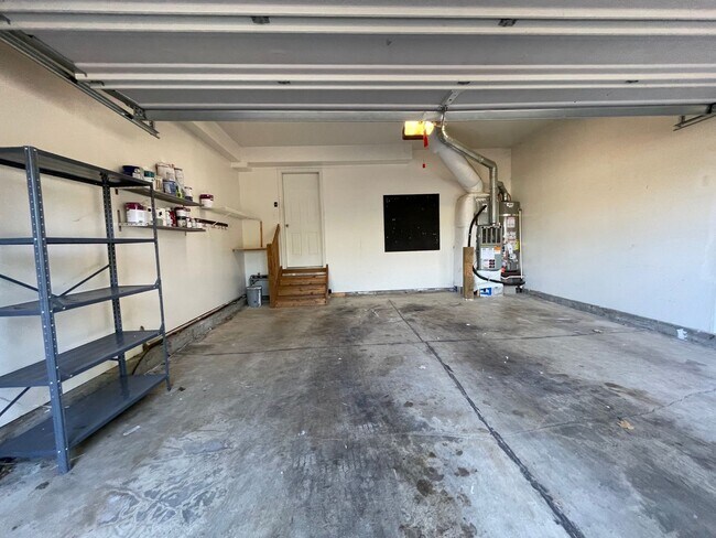 Building Photo - 14790 NW Yellowstone Ct