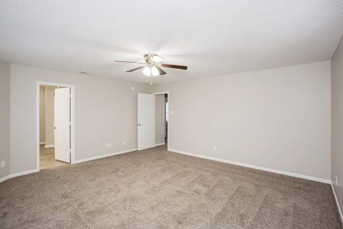 Building Photo - 6887 W Burlington Dr