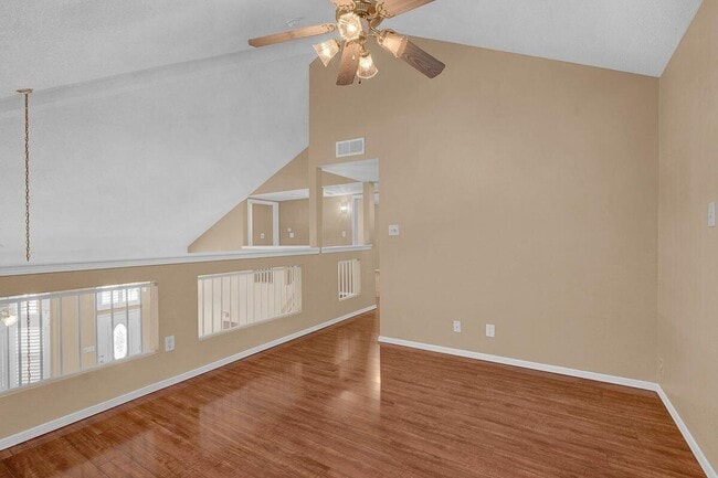 Building Photo - 1460 Paseo De Flor St