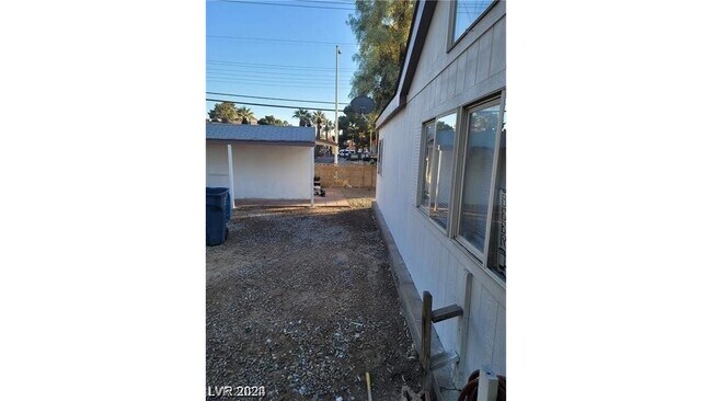 Building Photo - 5255 Sir James Way