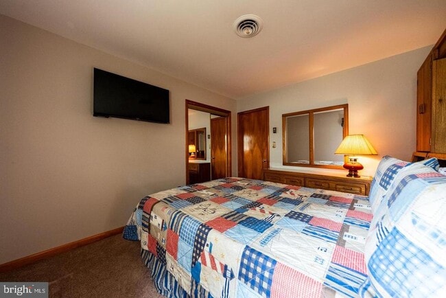 Building Photo - 1238 Hillcreek Rd