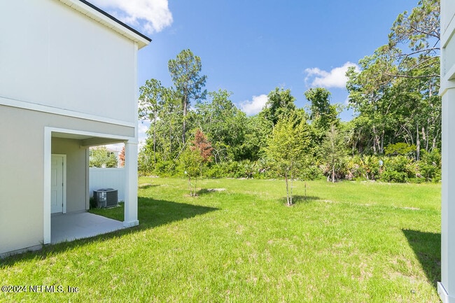 Building Photo - 215 Elmhurst Ln