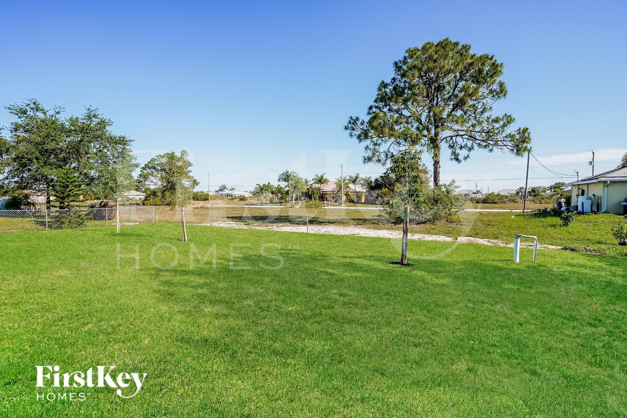 Building Photo - 1621 NW 16th Terrace