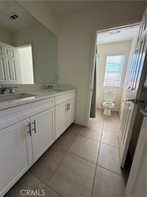 Building Photo - 558 Pablo Rd